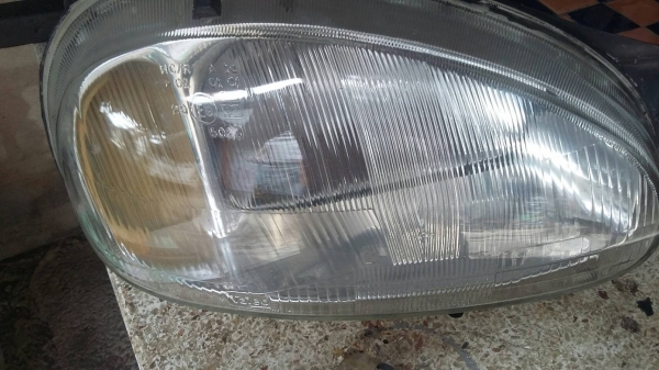 ไฟหน้าopel corsa