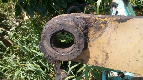 ขายบุ้งกี้กับอาร์ม รถตักล้อยาง CAT-950-F สภาพสวยของเก่าญี่ปุ่นโครงสร้างยังหนาครับ สนใจติดต่อ สมศักดิ์ เวียงแก้ว เบอร์ 089-211-5130 ขายบุ้งกี้กับอาร์ม รถตักล้อยาง CAT-950-F สภาพสวยของเก่าญี่ปุ่นโครงสร้างยังหนาครับ สนใจติดต่อ สมศักดิ์ เวียงแก้ว เบอร์ 089-211-5130