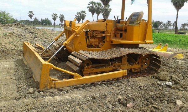 ขายแทรกเตอรD2มีสุมิชิBD2Gแทรก70