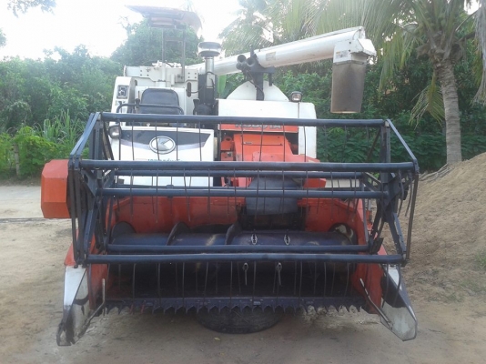 ุ68 g  สวยๆมาแล้วนะครับ พร้อมเทเลอร์ลาก ยางใหม่ แทรกสวย เครื่องดี ทุกอย่างสมบูรณ์