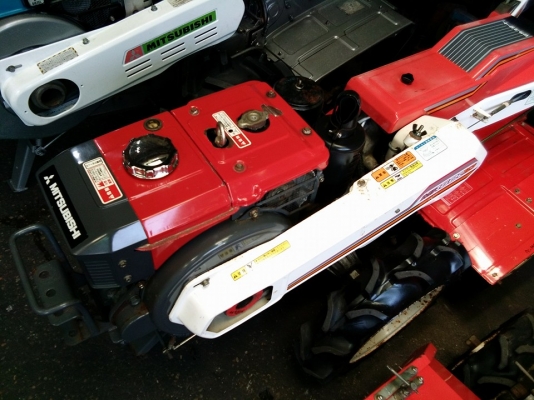 ขายรถพรวนดินมิตรซูบิชิ ดีเซลสตาร์ทกุญเเจ 6 HP ยางเปลี่ยนใหม่สวยมากครับ (รหัสสินค้าA-02) ขายรถพรวนดินมิตรซูบิชิ ดีเซลสตาร์ทกุญเเจ 6 HP ยางเปลี่ยนใหม่สวยมากครับ (รหัสสินค้าA-02)