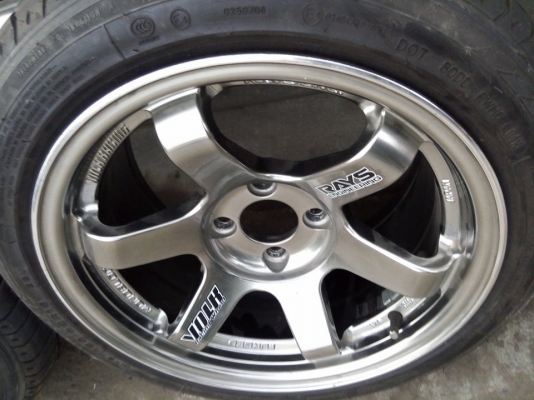 TE37 ขอบ 15 กว้าง 8 สีไฮเปอร์ พร้อมยาง 195 50 15 ปี 15 ดอกสด