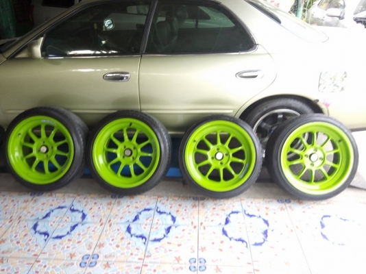 RF1 ขอบ 17 กว้าง 8.5 สภาพดี พร้อมยาง