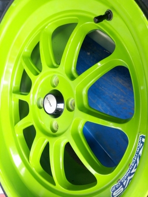 RF1 ขอบ 17 กว้าง 8.5 สภาพดี พร้อมยาง