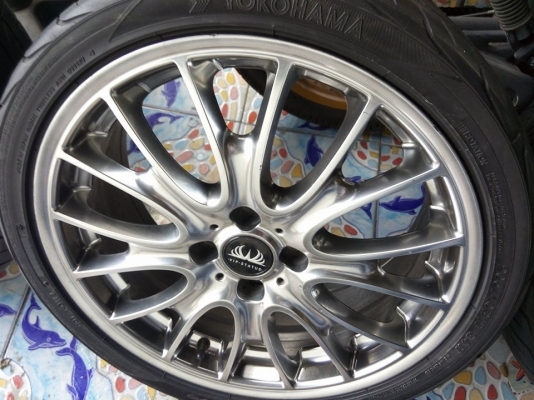 ล้อลายมินิ ขอบ 17 กว้าง 7 พร้อมยาง