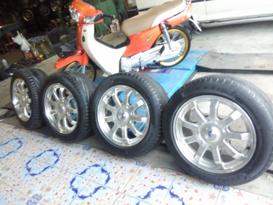 แม็กกระบะ ขอบ 17 กว้าง 8 พร้อมยางแม็กซิส