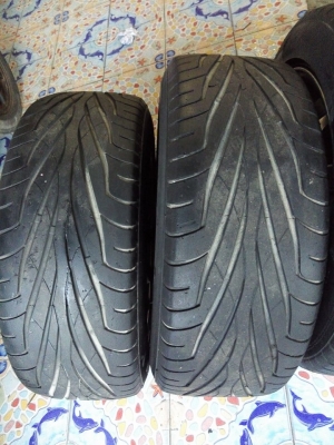 แม็กกระบะ ขอบ 17 กว้าง 8 พร้อมยางแม็กซิส