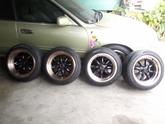 แม็กสวยยางดี สภาพพร้อมใช้ กล้วย 15 กว้าง 8 ออฟ 20 พร้อมยาง