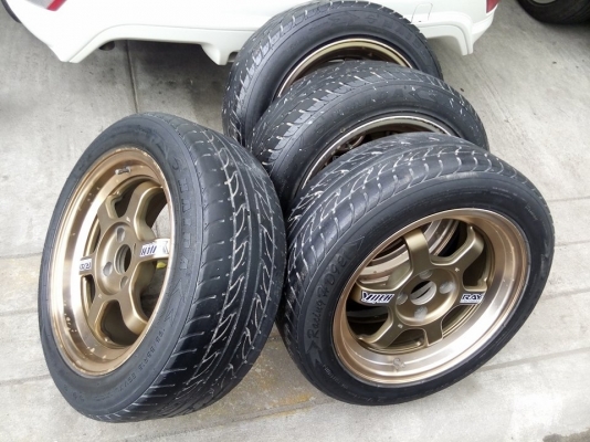 TE37 ขอบ 15 หน้า 7 หลัง 8 ยาง 195 55 15 ชุดละ 7900 บาท