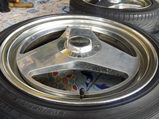 แม็กแท้เจแปน ลาย 3 ก้านหายาก พร้อมยางโยโกฮาม่า