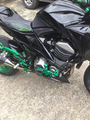 z800  ของแต่งเต็มๆไม่ต้องแต่งอะไรแล้วครับไม่ล้มไม่ชนจัดไฟแนนหรือเงินสดก้ได้