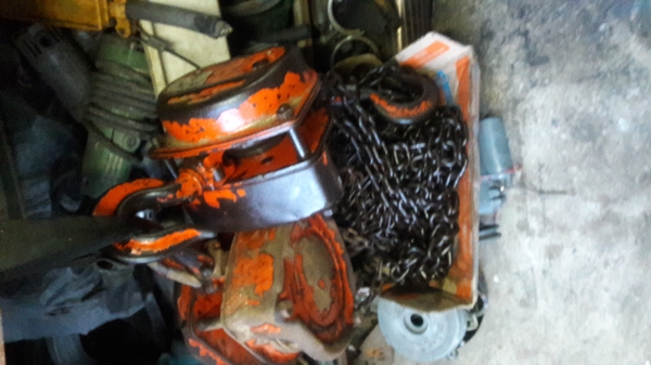 ขาย !! รอกโซ่.ขนาด1.5ตัน.ตราช้าง.elephant.K-75สภาพเดิมๆพร้อมใช้