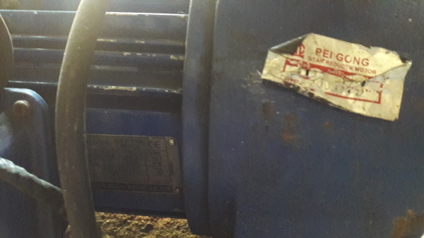 ขาย !! มอเตอร์เกียร์.ขนาด1แรง220v.รอบ1:30 สภาพพร้อมใช้งาน