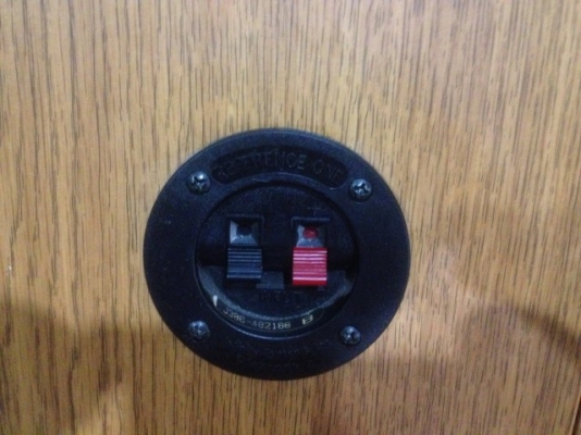 ลำโพง INFINITY REFERENCE ONE เก่าญี่ปุ่นเเท้สภาพตามรูปใช้งานปกติ ลำโพง INFINITY REFERENCE ONE เก่าญี่ปุ่นเเท้สภาพตามรูปใช้งานปกติ