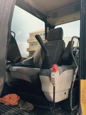 ขายKomatsu PC 200-7