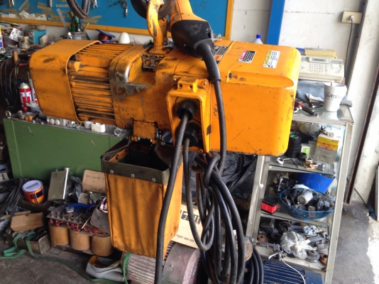ขายรอกไฟฟ้า Kito 125kg. 380V made in Japan สภาพสวย วิ่งนิ่ม พร้อมใช้งาน ขายรอกไฟฟ้า Kito 125kg. 380V made in Japan สภาพสวย วิ่งนิ่ม พร้อมใช้งาน