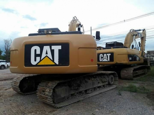 cat 320  d
