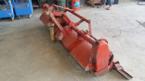 โรตารี่รถไถนั่งขับ KOBASHI รุ่น S200P เก่าญี่ปุ่น ขนาดกว้าง 200cm. โรตารี่รถไถนั่งขับ KOBASHI รุ่น S200P เก่าญี่ปุ่น ขนาดกว้าง 200cm.