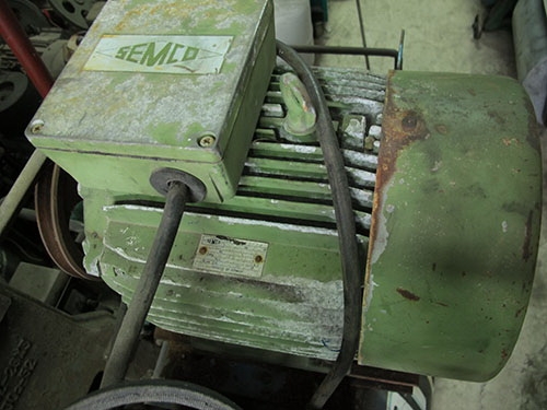 ขายปั๊มลมPUMAขนาด5แรงรุ่นPP 35ขนาดใหญ่ มอเตอร์SAMCOขนาด7.5แรง หัวปั๊มเสียส่วนอื่นใช้ได้ครบๆขายตามสภาพ ขายปั๊มลมPUMAขนาด5แรงรุ่นPP 35ขนาดใหญ่ มอเตอร์SAMCOขนาด7.5แรง หัวปั๊มเสียส่วนอื่นใช้ได้ครบๆขายตามสภาพ