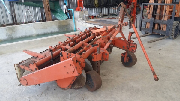 โรตารี่รถไถนั่งขับ HINOMOTO  เก่าญี่ปุ่น ขนาดกว้าง 200cm.