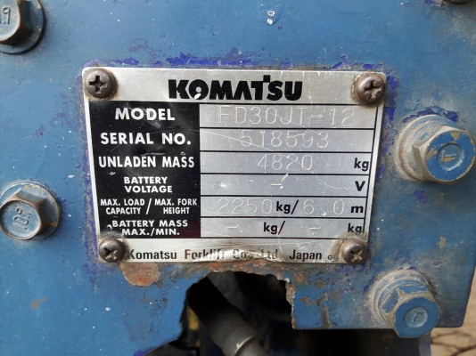 ขายด่วนรถฟอร์คลิฟท์สภาพสวย ขายด่วนรถฟอร์คลิฟท์สภาพสวย