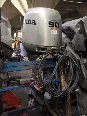 ขายเครื่อง  honda 90 fourstroke