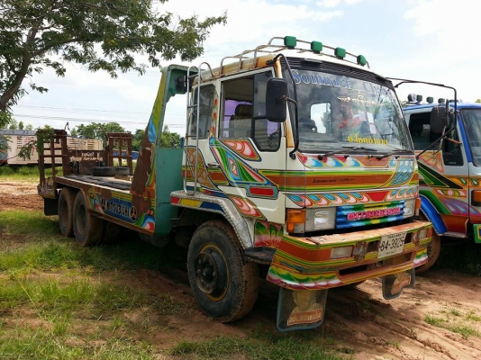 ขายเทรลเลอร์2เพลา เฉินหลง FN527 เครื่อง195แรง พ.เพาเวอร์ เบรกจิฟฟี่ ภายในสวย สภาพพร้อมใช้งาน เอกสารพร้อมโอน ราคา690,000 สนใจโทร 090-8588220คุณนะ 093-3258446คุณบิว หรือเข้าดูสินค้าอื่นๆได้ที่ www.narong2truck.com หรือ www.truck.in.th/498 หรือเพจFacebook ณร