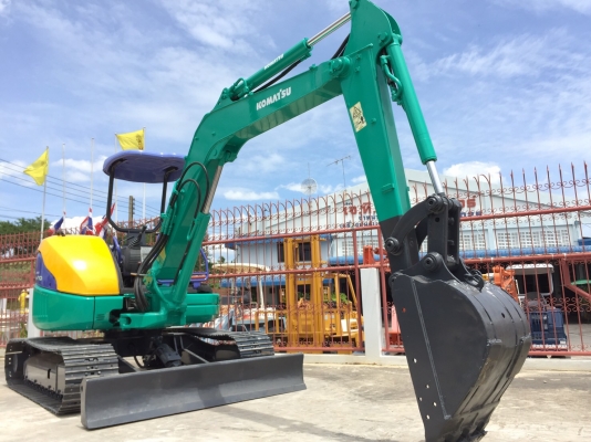 รถขุด Komatsu PC40 MRx-1 Avanace NRO มือสองนำเข้าจากญี่ปุ่น ทำสีใหม่ พร้อมใช้งาน