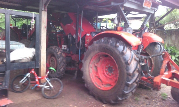 Kubota M7040 ปี53 ใบดัน หาง3 เล่มพร้อมโอน