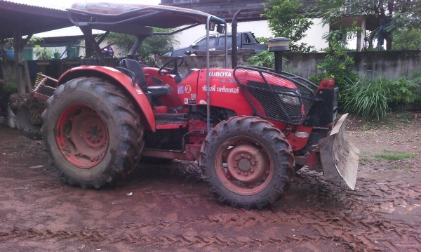 Kubota M7040 ปี53 ใบดัน หาง3 เล่มพร้อมโอน