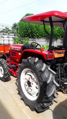 รถแทรกเตอร์มือสอง YANMAR EF453T