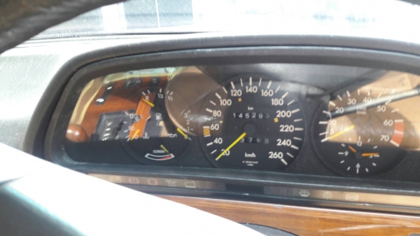 รถเบนซ์ 380 SE รถเบนซ์ 380 SE