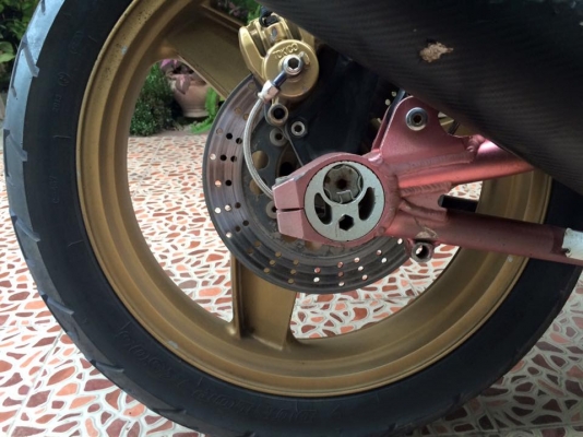 Kawasaki ZRX500