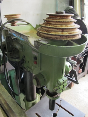 ขายสว่านแท่นญี่ปุ่นDARUMAตัวใหญ่แข็งแรง มอเตอร์ถ่านไฟบ้าน ขายสว่านแท่นญี่ปุ่นDARUMAตัวใหญ่แข็งแรง มอเตอร์ถ่านไฟบ้าน