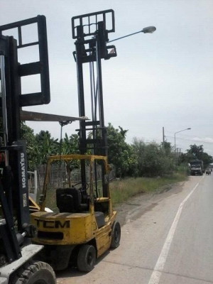 ขายรถโฟร์ลิฟต์ เก่าญี่ปุ่น TCM 2.5 ขายรถโฟร์ลิฟต์ เก่าญี่ปุ่น TCM 2.5