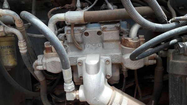 ขายรถขุดแบ็คโค hitashi ZX200-3 ไฟฟ้าครบ สภาพทำงานปกติ เครื่องเดิม