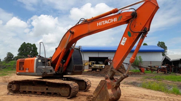 ขายรถขุดแบ็คโค hitashi ZX200-3 ไฟฟ้าครบ สภาพทำงานปกติ เครื่องเดิม