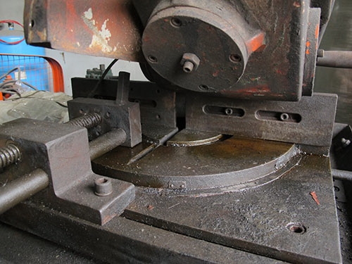 ขายเลื่อยตัดเหล็ก ปรับองศาได้พร้อมปั๊มดูดน้ำ ไฟ3เฟส380โวล์ท พร้อมใช้งาน ขายเลื่อยตัดเหล็ก ปรับองศาได้พร้อมปั๊มดูดน้ำ ไฟ3เฟส380โวล์ท พร้อมใช้งาน