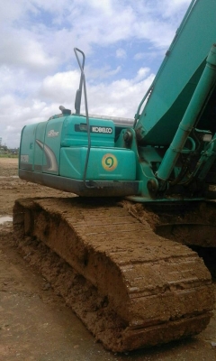 ขายแบคโคKOBELCO SK200-8 YN12 ปี54 ใช้งาน9000ชั่วโมง เครื่องดี เครื่องเดิม เอวแน่น บูมอาร์มสวย ช่วงล่างดี พร้อมใช้งาน เอกสารใบอินวอร์ย ราคา1,780,000 สนใจโทร 090-8588220คุณนะ 093-3258446คุณบิว หรือเข้าดูสินค้าอื่นๆได้ที่ www.narong2truck.com หรือ www.truck.