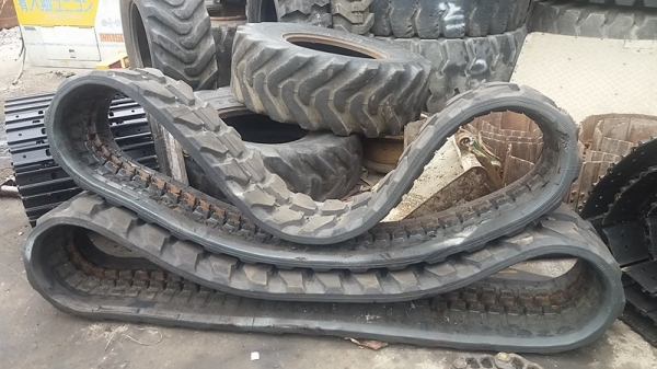 แทรคเก่าญี่ปุ่น PC40 -7 สภาพสวย