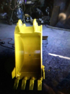 จำหน่าย! บุ้งกี๋แมคโครทุกรุ่น ทุกแบบ ทุกยี่ห้อ อยู่อ.เมือง จ.สุพรรณบุรี