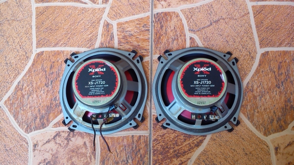 ดอกลำโพง SONY รุ่น XS-J1720 ลำโพงแกนร่วม 3ทาง ขนาด 6.5นิ้ว ดอกลำโพง SONY รุ่น XS-J1720 ลำโพงแกนร่วม 3ทาง ขนาด 6.5นิ้ว