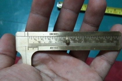 ขายเวอร์เนียทองเหลืองHUTTER Made in Germany. ขนาดจิ๋ว