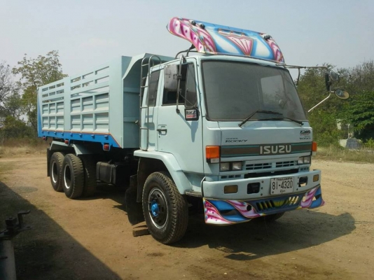 ขายรถ10ล้อ ดั้ม2เพลา ร็อกกี้260แรง 6HEเทอร์โบอินเตอร์ รถสวยสภาพดีมาก เอกสารพร้อมโอน ราคา990,000 สนใจโทร 090-8588220คุณนะ 093-3258446คุณบิว หรือเข้าดูสินค้าอื่นๆได้ที่ www.narong2truck.com หรือ www.truck.in.th/498 หรือเพจFacebook ณรงค์ ซื้อขายรถมือสอง (เว็