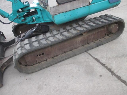 รถขุดยอดนิยม KOMATSU 40-7 ขนาดPC-40 รถเก่านอกแท้มีเอกสารใบอินวอย☎️สนใจติดต่อ 085-5632278 (ราคาต่อรองได้) รถขุดยอดนิยม KOMATSU 40-7 ขนาดPC-40 รถเก่านอกแท้มีเอกสารใบอินวอย☎️สนใจติดต่อ 085-5632278 (ราคาต่อรองได้)