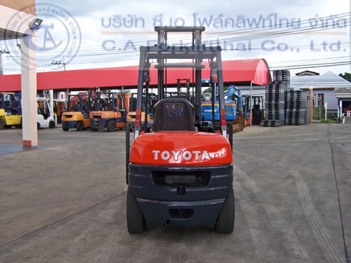 ขาย รถโฟล์คลิฟท์ TOYOTA รุ่น 6FD30