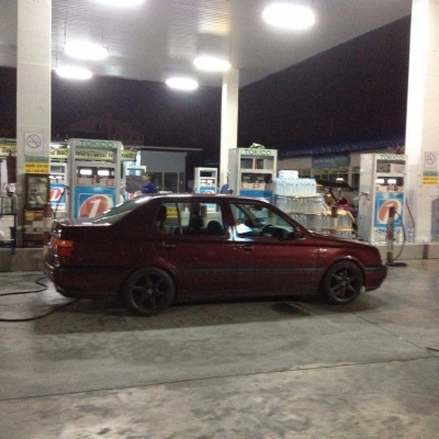 ขายแม็ก borbet made in germanyแท้ 4รู100 ขอบ16 กว้าง7.5et40 จำนวน4วง สภาพดี ราคาุ4000บาท โทร0924462525โส กทม