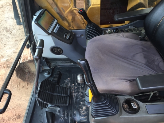 ขายรถแม็คโคร  200-8