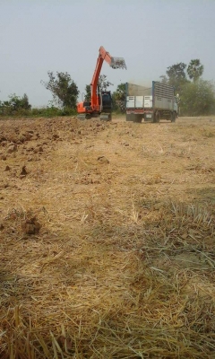 ขายแม็กโครฮิตาชิzx120 รถ3ปี8,000ชม 1,200,000 บาท