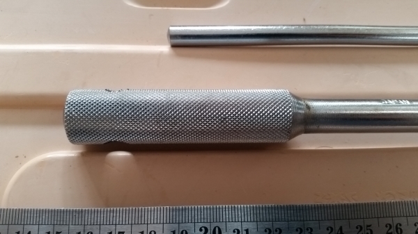 ด้ามบ๊อคสามหุนงานเก่า  ELEPHENT Made in JAPAN ยาว 9 นิ้ว